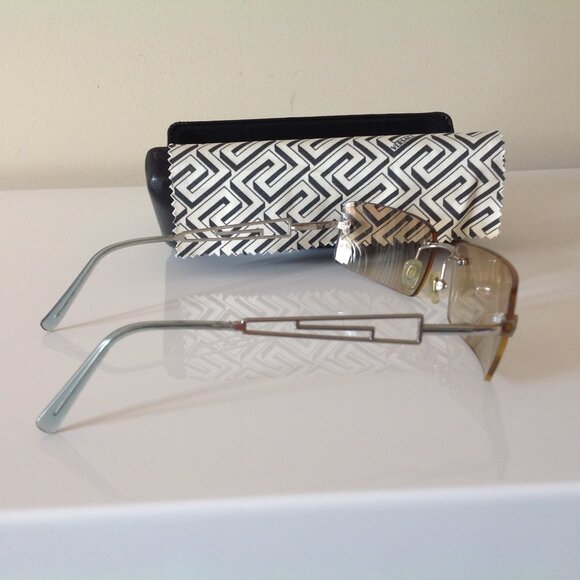 Versace Sunglasses - Picture 4 of 14